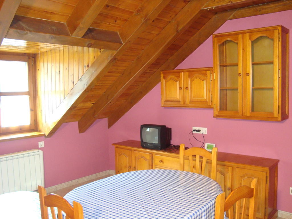 Apartamentos Saila Castejón de Sos Zewnętrze zdjęcie